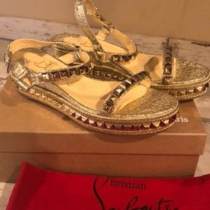 AUTHENTIC CHRISTIAN LOUBOUTIN GOLD SANDALS